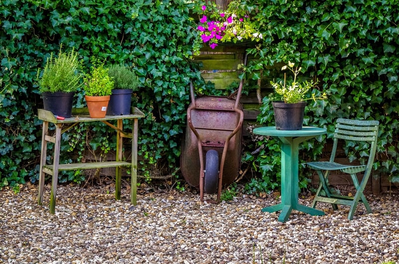 Outdoor Seating